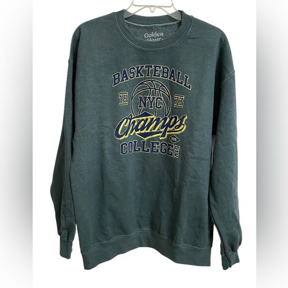 NWT Urban Outfitters 1973 NYC Basketball Champs Sweatshirt Size M/L College - Picture 1 of 15